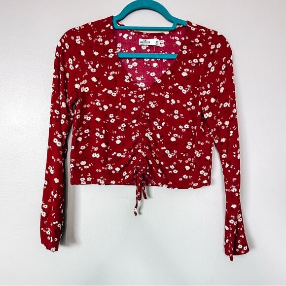 Hollister Red Floral Print Long Sleeve Cropped Top Size XS - Picture 2 of 5